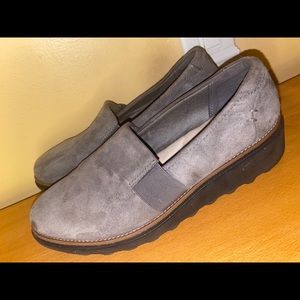 Ultimate Comfort Collection by Clarks size 7.5